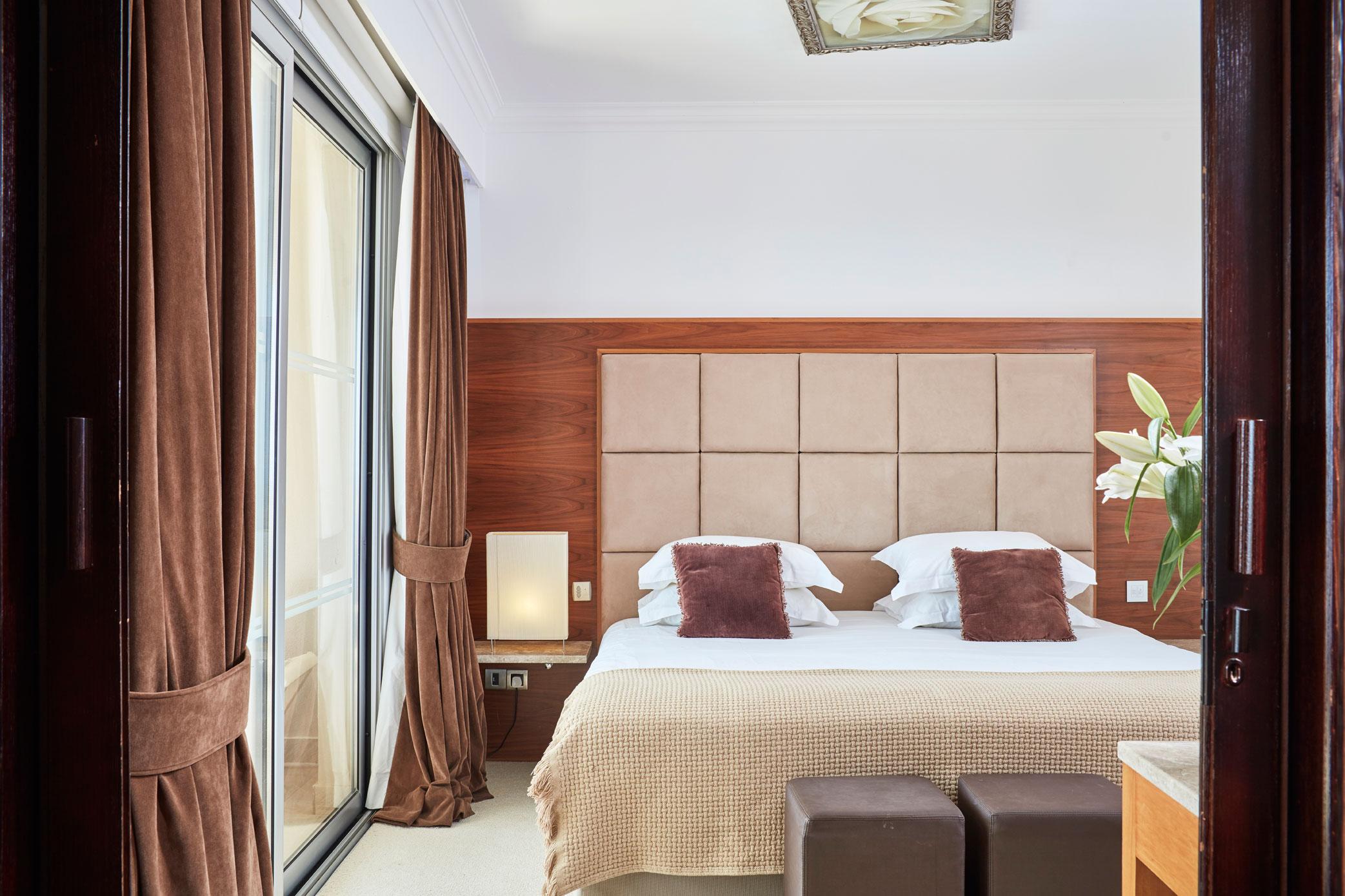 เกรเซียน พาร์ค Hotel โปรทาราส ภายนอก รูปภาพ